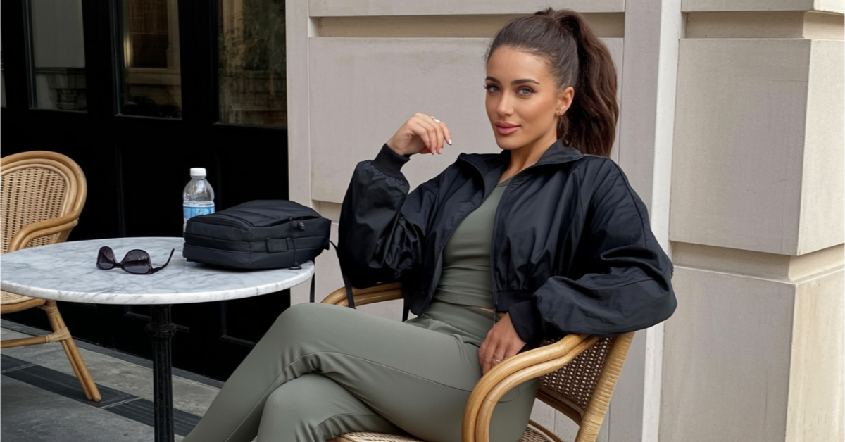 20+ Cute Athleisure Outfits That Turn Heads Without&hellip;